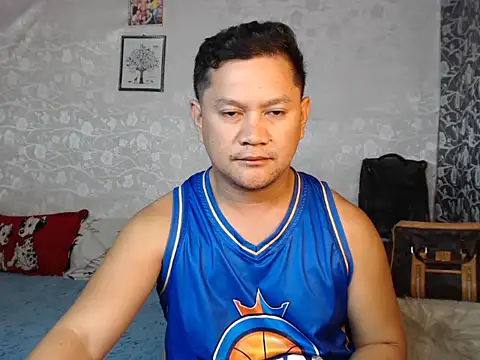 Snapshot of adorableasianboy69 chatting on May 29, 2:48 pm adorableasianboy69 online show from May 29, 2:48 pm