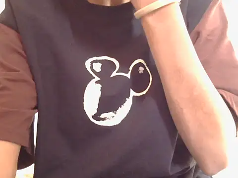 liliy 00 online show from February 16, 10:11 am