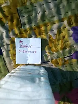 Locky kamani online show from March 3, 8:26 pm