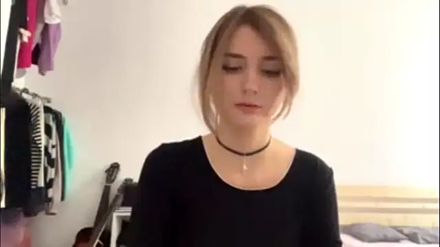 Snapshot of TakenTrumpet chatting on February 26, 12:37 pm TakenTrumpet online show from February 26, 12:37 pm