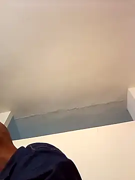 Milwokee online show from February 23, 8:50 pm