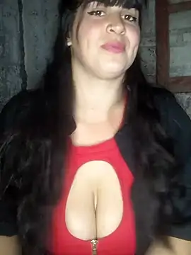Tuputita11099 online show from May 2, 11:32 pm