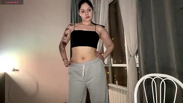 RaquelsHusband online show from March 1, 1:35 pm