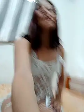 babysc1 online show from February 17, 6:03 pm