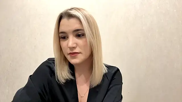 Snapshot of MerryVideo chatting on March 2, 9:10 pm MerryVideo online show from March 2, 9:10 pm