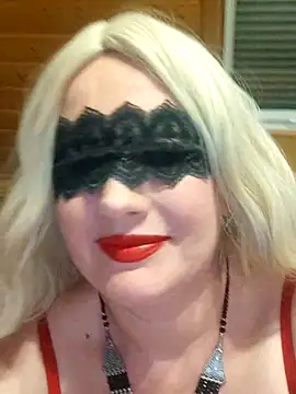 Chantal6996 online show from March 2, 8:37 pm