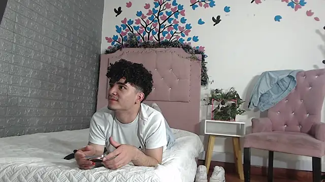 albell hot  online show from February 18, 8:49 pm