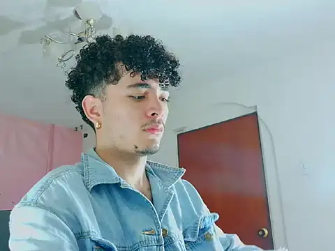 albell hot  online show from February 22, 6:06 pm