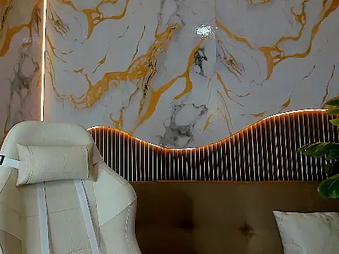 Snapshot of SilkNyx chatting on February 26, 2:05 pm SilkNyx online show from February 26, 2:05 pm