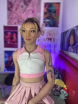 Snapshot of celeste_hell_ chatting on May 7, 7:14 am celeste hell online show from May 7, 7:14 am