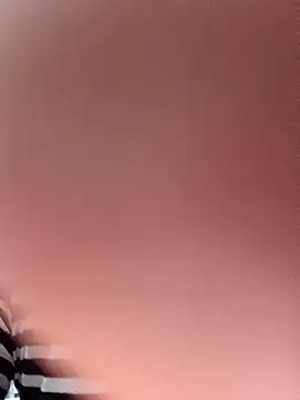 Snapshot of Chanwir32 chatting on February 17, 12:34 pm Chanwir32 online show from February 17, 12:34 pm