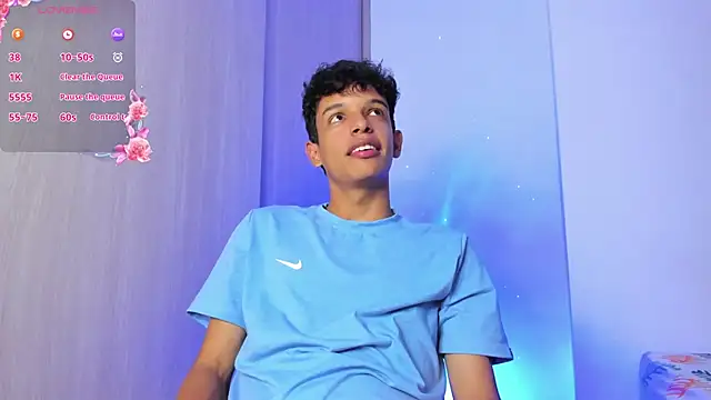 Maxfrost1 online show from April 1, 3:18 am