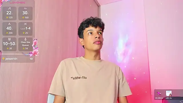 Maxfrost1 online show from April 4, 3:38 am