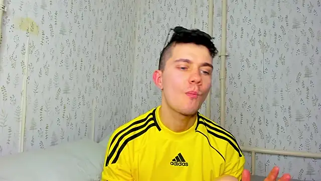 Tomassmitty online show from March 4, 5:19 pm