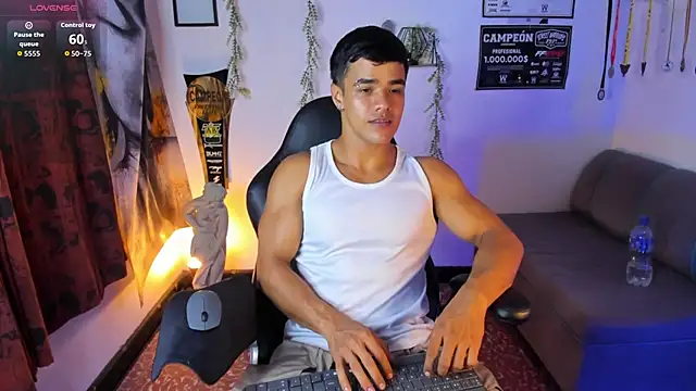 Rob zaens33 online show from July 2, 5:02 am