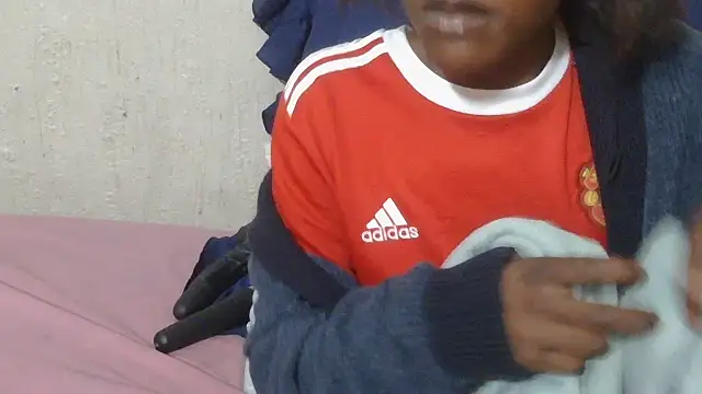 Snapshot of Ebony_Colossus chatting on June 12, 10:52 pm Ebony Colossus online show from June 12, 10:52 pm