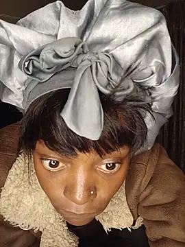 Snapshot of Ebony_Colossus chatting on June 15, 8:55 pm Ebony Colossus online show from June 15, 8:55 pm