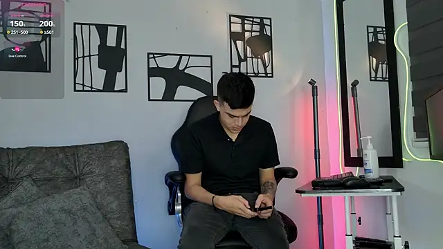 nico pelusa online show from March 28, 10:48 am