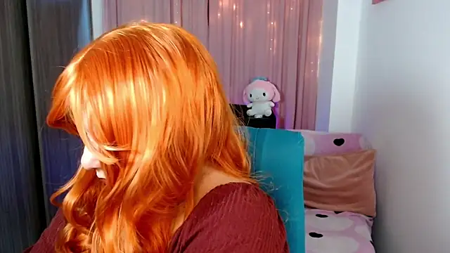 Snapshot of Queen_Genevieve chatting on May 4, 12:34 pm Queen Genevieve online show from May 4, 12:34 pm