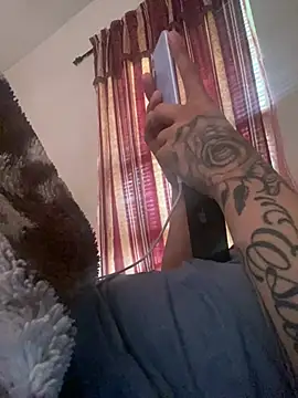 Escalante23 online show from April 17, 6:55 pm