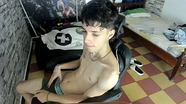 wex 077 online show from June 1, 5:20 am