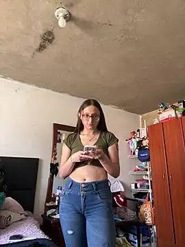 Snapshot of Aria__Rousse03 chatting on February 26, 2:16 pm Aria Rousse03 online show from February 26, 2:16 pm