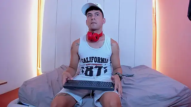 STEVEN OS online show from March 3, 8:31 am