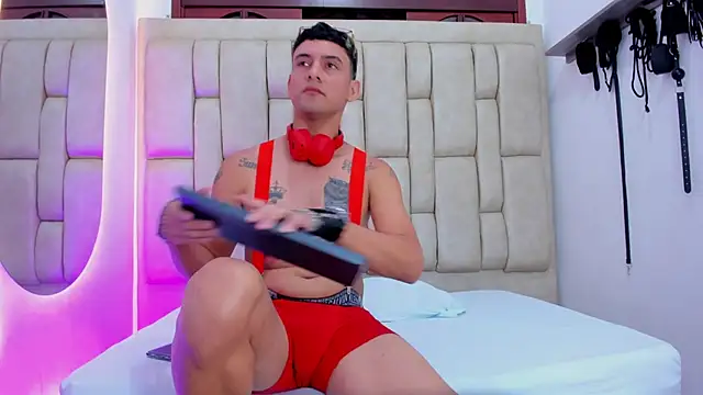 STEVEN OS online show from May 27, 3:14 am