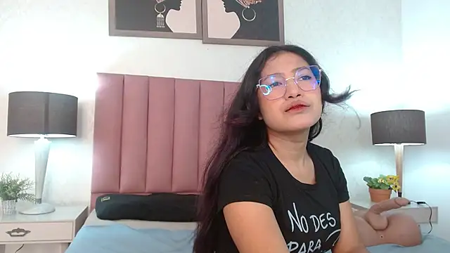 SweetMilie gh online show from April 17, 3:09 am