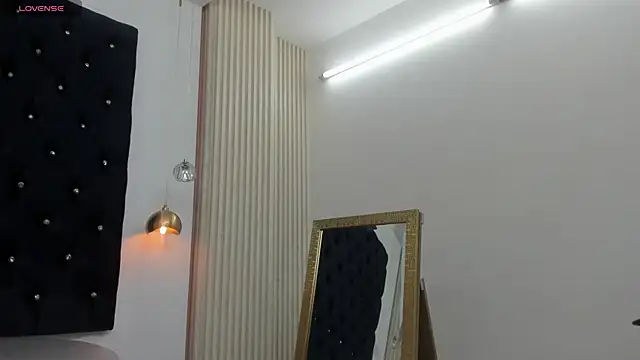 Snapshot of MaddyWright chatting on February 25, 7:34 pm MaddyWright online show from February 25, 7:34 pm