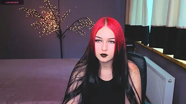 ElizabethVamp online show from July 4, 11:49 am