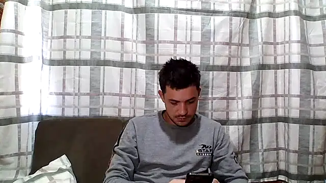 machodotado97 online show from April 10, 3:50 pm