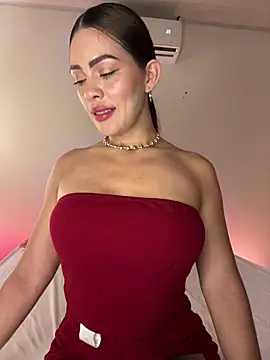 Snapshot of samanta_94 chatting on May 2, 7:08 pm samanta 94 online show from May 2, 7:08 pm