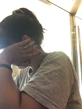 Snapshot of Mariibeella chatting on February 24, 1:42 pm Mariibeella online show from February 24, 1:42 pm