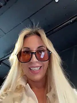 LisaMurr online show from May 25, 1:06 pm