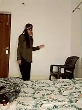 cute girl 29 online show from March 15, 2:12 pm