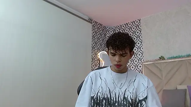 keahi tay online show from March 1, 11:45 am