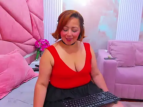 Viooleta thomson online show from February 22, 4:13 am