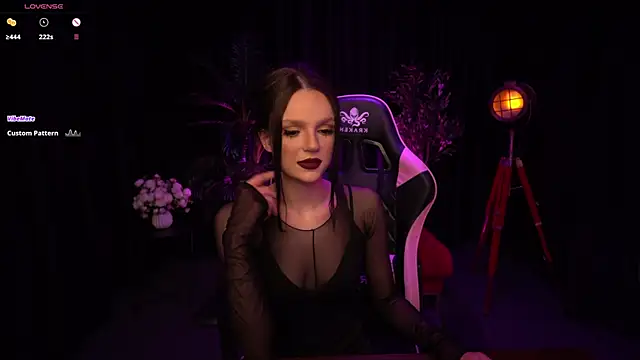 Wild Alice me online show from May 29, 3:21 pm