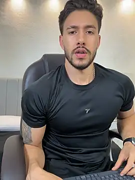 Snapshot of evans_campbell1 chatting on February 23, 11:24 pm evans campbell1 online show from February 23, 11:24 pm