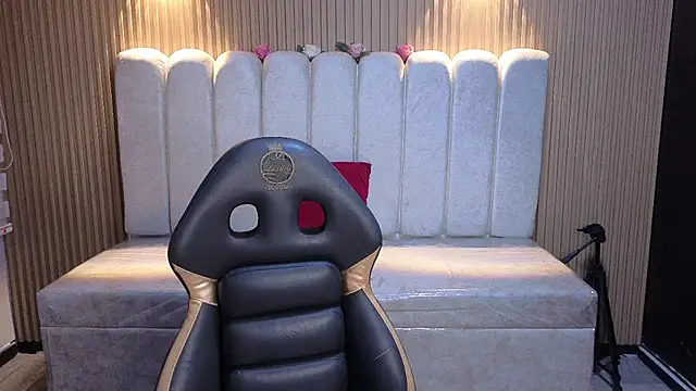 Sweett liia  online show from July 12, 11:01 am