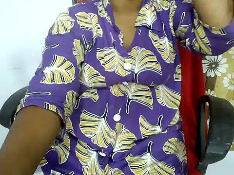 Snapshot of Angel_honeybear_143 chatting on June 17, 5:58 pm Angel honeybear 143 online show from June 17, 5:58 pm