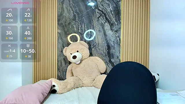 Snapshot of scarlett_lumi chatting on February 24, 11:08 am scarlett lumi online show from February 24, 11:08 am