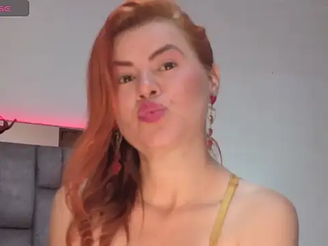 Xiomara-Suarez01 online show from April 22, 3:24 pm