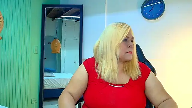 Snapshot of eva_colen50 chatting on March 13, 5:52 pm eva colen50 online show from March 13, 5:52 pm
