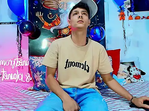 Eliassalvatore  online show from March 4, 12:38 am