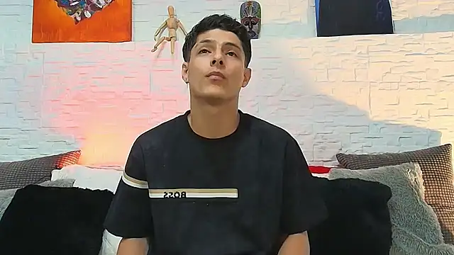 Eliassalvatore  online show from May 20, 7:20 pm