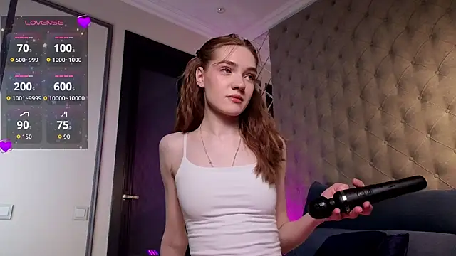 AaronTharrington online show from March 26, 11:05 am