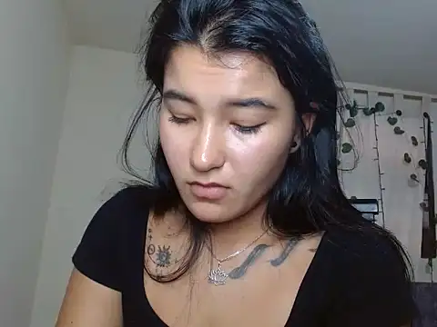 Snapshot of Miiia_a chatting on March 1, 9:17 pm Miiia a online show from March 1, 9:17 pm