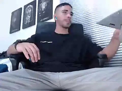 Kratoswolf online show from March 28, 6:18 pm